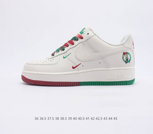 耐克 Nike Air Force07 SU19 空军一号百搭休闲运动板鞋 柔软 弹性十足的缓震性能和出色的中底设计 横跨复古与现代的外型结合 造就出风靡全球