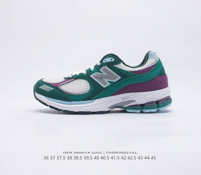 新百伦 New Balance 2002R 跑鞋 时尚男女运动鞋厚底增高老爹鞋 沿袭了面世之初的经典科技 以 ENCAP 中底配以升级版 N-ERGY 缓震物