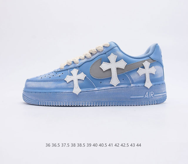 耐克Nike Air Force 1 Low 空军一号 AF1 低帮百搭休闲运动板鞋 柔软 弹性十足的缓震性能和出色的中底设计 横跨复古与现代的外型结合 造就