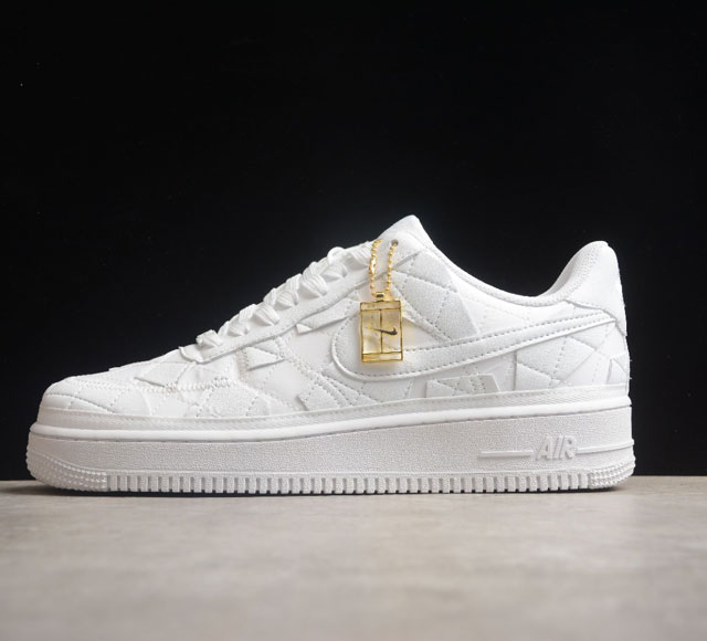 Billie Eilish x Nk Air Force 1 Low Triple White 联名款 空军一号低帮休闲板鞋 DZ3674-100 打造纯