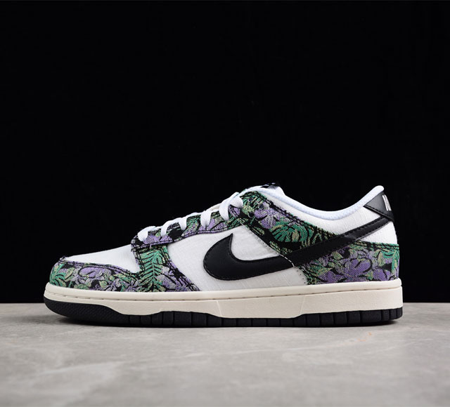 Nike Dunk Low Next Nature Floral Tapestry 花卉刺绣 SB低帮休闲板鞋 FN7105-030 尺码 36 36.5