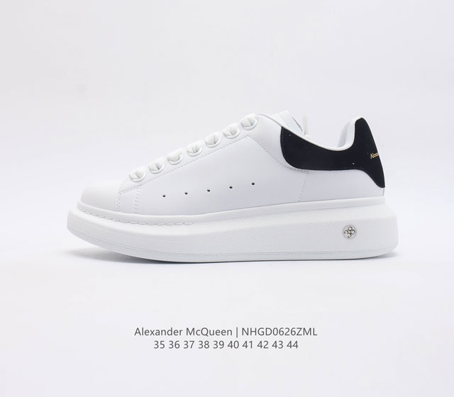 热销经典款 Alexandermcqueen 亚历山大 麦昆mcq 情侣款运动小白鞋厚底增高闪尾光滑牛皮平底鞋休闲鞋 时尚男女板鞋潮运动鞋 火爆到大街