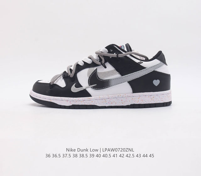 耐克 Nike Dunk Low Retro 运动鞋复古解构绑带板鞋 作为 80 年代经典篮球鞋款 起初专为硬木球场打造 后来成为席卷街头的时尚标杆 现以经典细