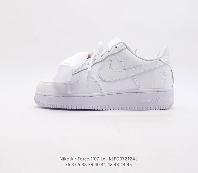 耐克 Nike Air Force 1 '07 空军一号 Af1 男女子运动鞋复古篮球鞋 巧妙结合复古美学和新潮魅力 旨在致敬 40 年来风靡世界的元年款篮