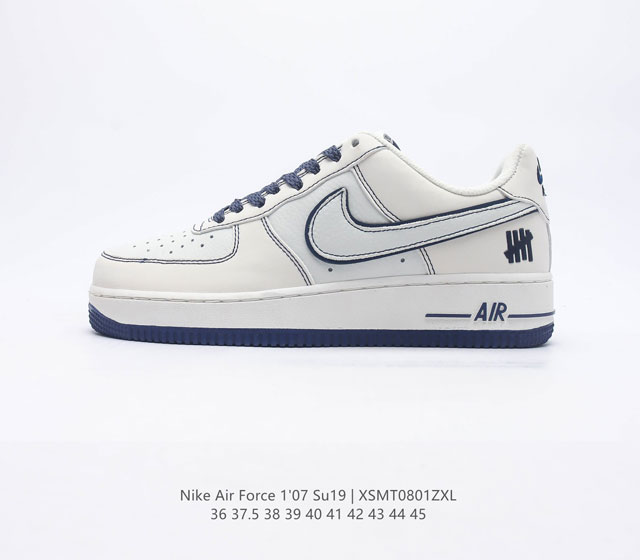 耐克Nike Air Force 1 Low 空军一号 AF1 低帮百搭休闲运动板鞋。柔软、弹性十足的缓震性能和出色的中底设计，横跨复古与现代的外型结合，造就出