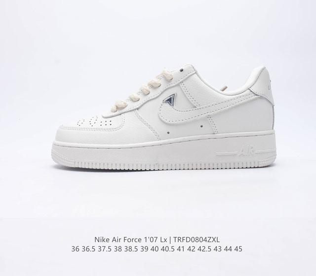 耐克Nike Air Force 1 Low 空军一号 AF1 低帮百搭休闲运动板鞋 柔软 弹性十足的缓震性能和出色的中底设计 横跨复古与现代的外型结合 造就出