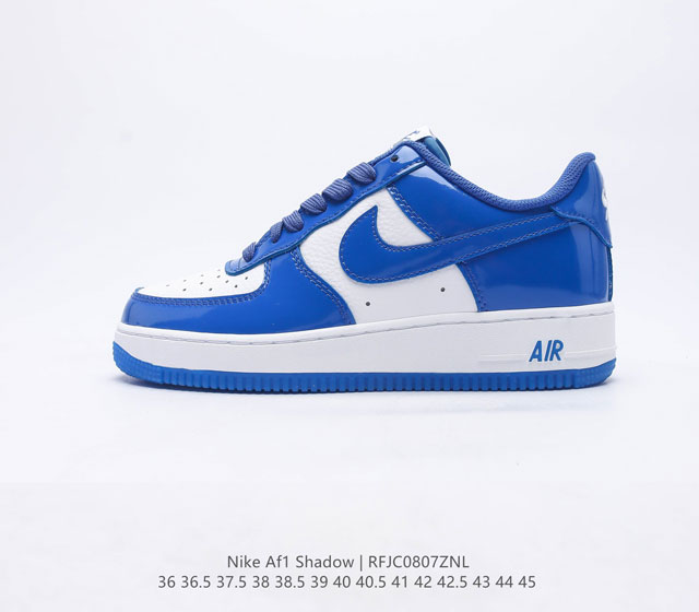 耐克男女士运动鞋 Nike AF1 Shadow 空军一号 轻量增高低帮板鞋拼接解构主义设计休闲运动滑板鞋 此款运动鞋为经典篮球鞋款设计增添趣味 凸显俏皮风格