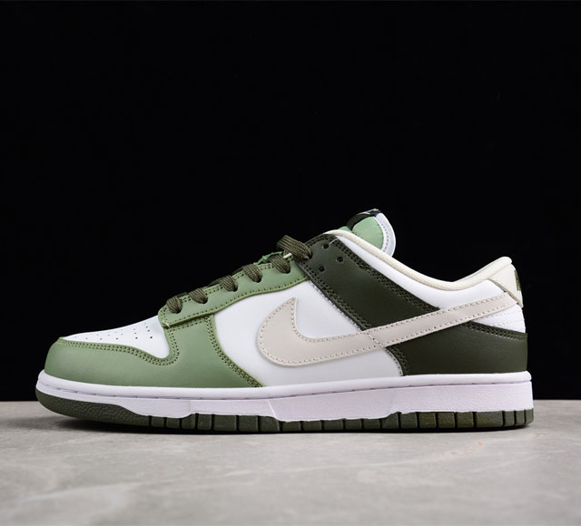 Nike Dunk Low Oil Green 橄榄色 SB低帮休闲板鞋货号 FN6882-100尺码 : 36 36.5 37.5 38 38.5 39 40