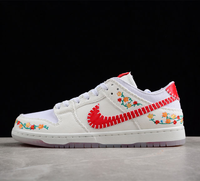 Nk SB Dunk Low N7 花卉刺绣 SB低帮休闲板鞋 FD6951-700尺码 : 36 36.5 37.5 38 38.5 39 40 40.5 4