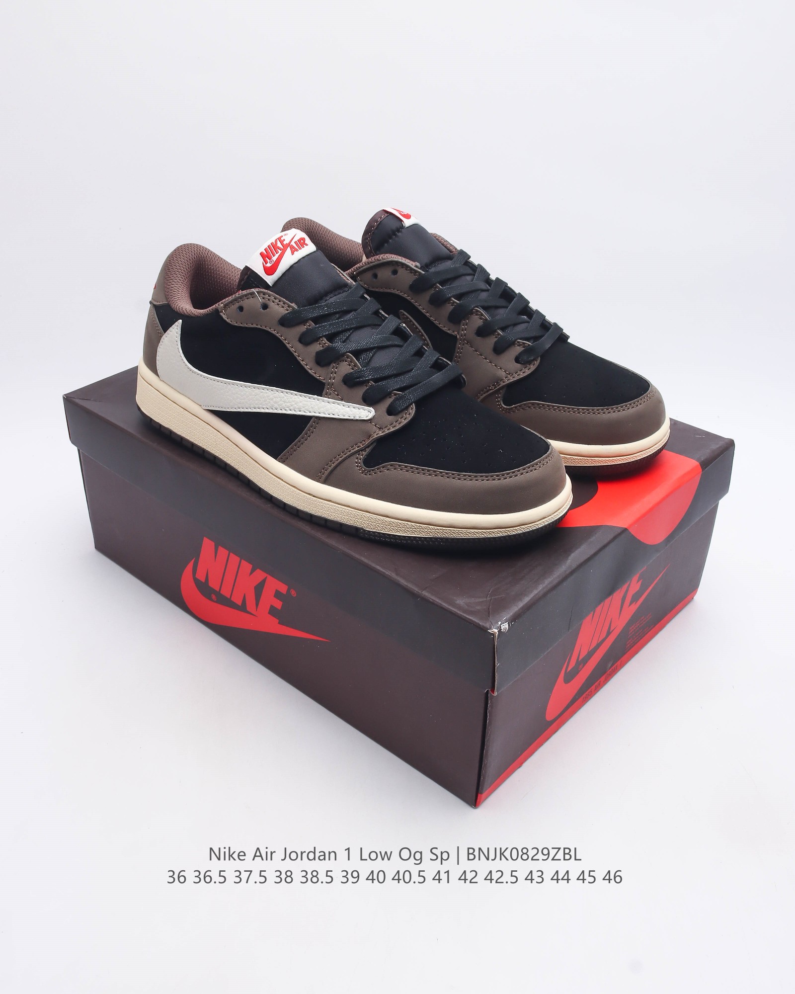 耐克运动鞋 Nike Air Jordan 1 Low Og Sp 倒勾 低帮篮球鞋 Aj1 乔丹1代 Aj1 乔1 反向脚趾复古运动鞋 亮点之处在于鞋侧的倒置