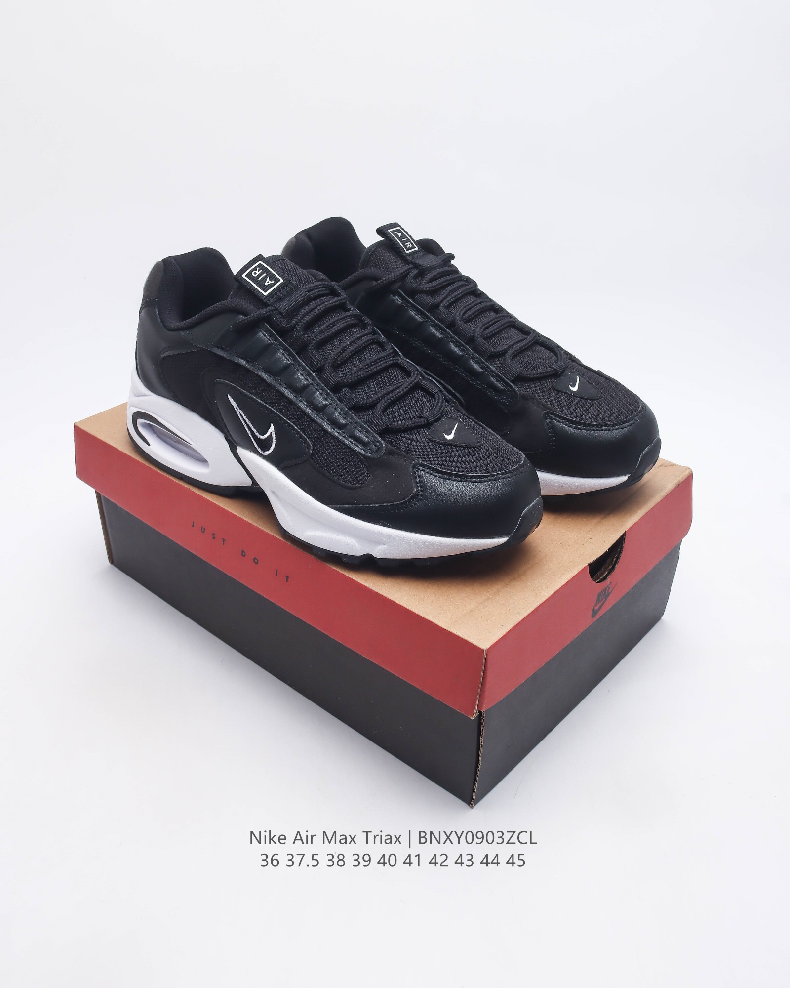 耐克 Nike 男女鞋春秋季新品air Max Triax 气垫减震耐磨舒适休闲跑步鞋 造型十分复古 网眼材质与皮革材质的拼接搭配 构成鞋身丰富的层次感 合成材