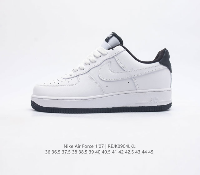 耐克 Nike Air Force 1 07 空军一号低帮百搭休闲运动板鞋 柔软 弹性十足的缓震性能和出色的中底设计 横跨复古与现代的外型结合 造就出风靡全球三