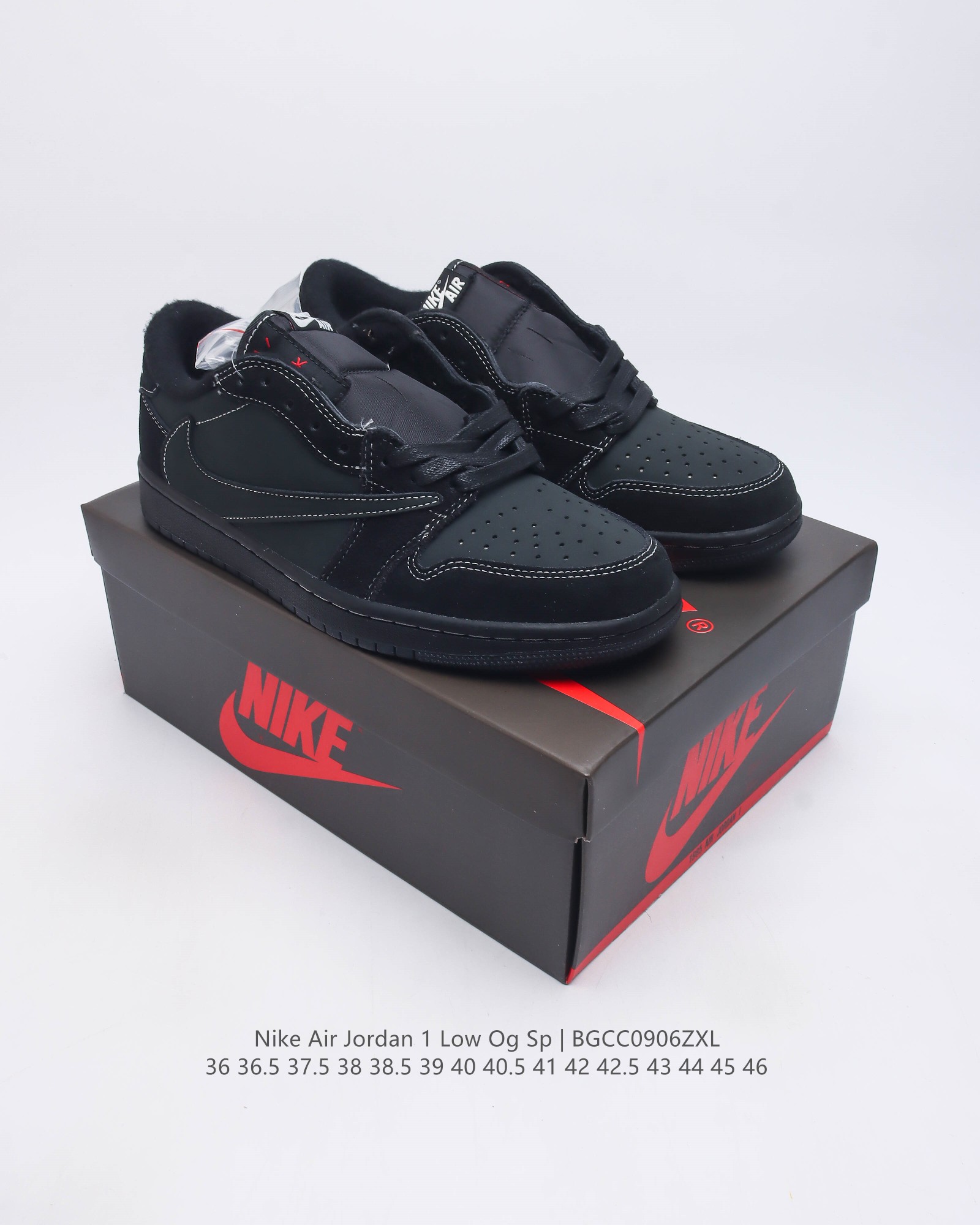 耐克运动鞋 Nike Air Jordan 1 Low Og Sp 倒勾 低帮篮球鞋 Aj1 乔丹1代 Aj1 乔1 反向脚趾复古运动鞋 亮点之处在于鞋侧的倒置