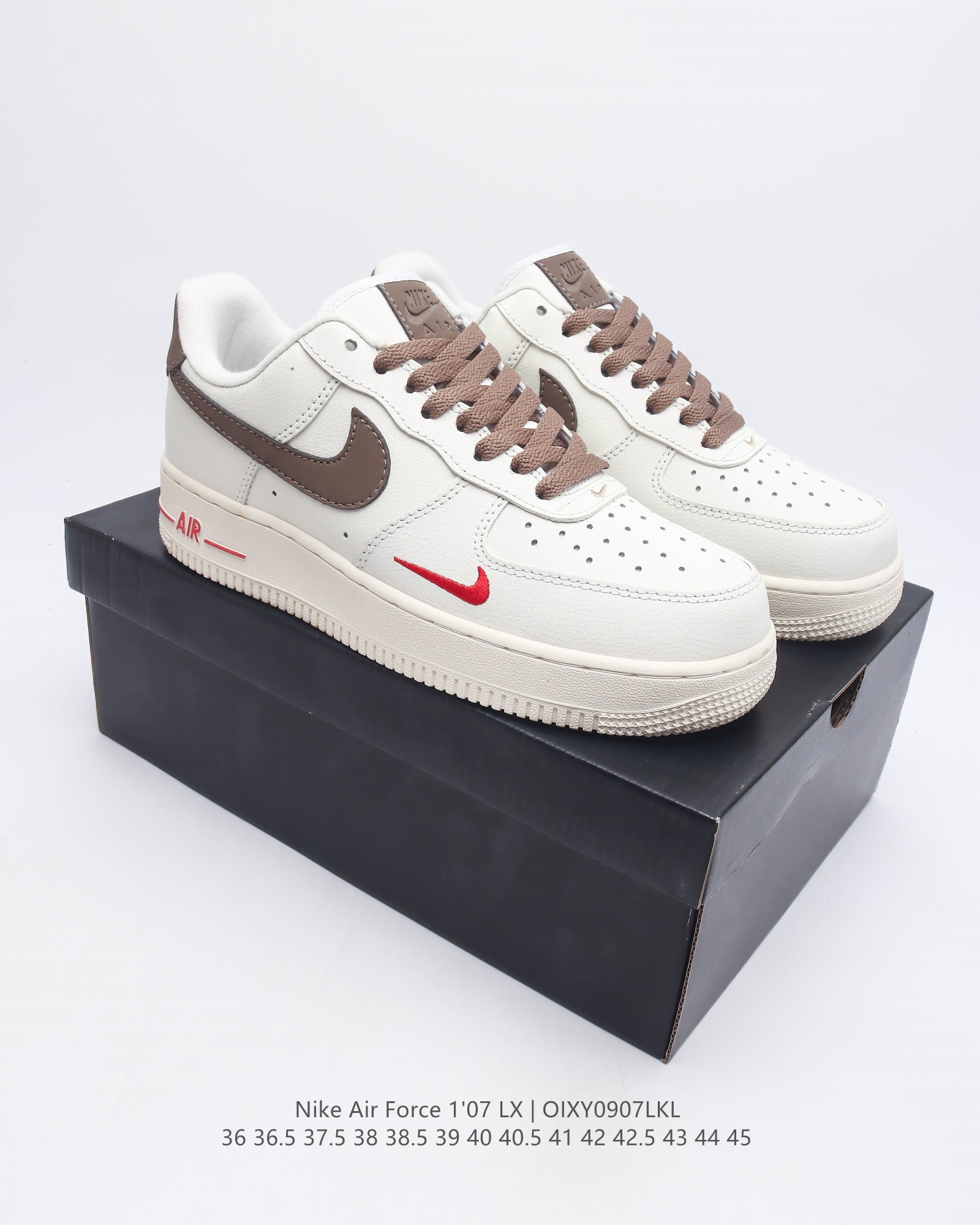 头层皮 耐克 Nike Air Force 1 '07 Lx 空军一号男女子运动鞋复古篮球鞋 巧妙结合复古美学和新潮魅力 旨在致敬 40 年来风靡世界的元年款篮