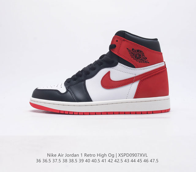 六冠王 耐克 Nike Air Jordan 1 Retro High Og 乔丹一代篮球鞋复刻运动鞋 皮面高帮板鞋的设计灵感源自运动夹克 带你重温入选球队时刻