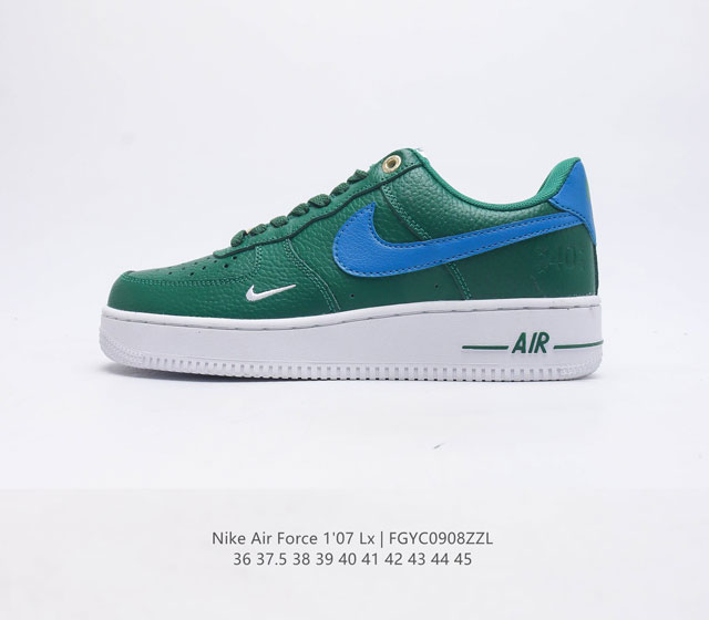 耐克 Nike Air Force 1 07 空军一号 Af 1 低帮百搭休闲运动板鞋 柔软 弹性十足的缓震性能和出色的中底设计 横跨复古与现代的外型结合 造就