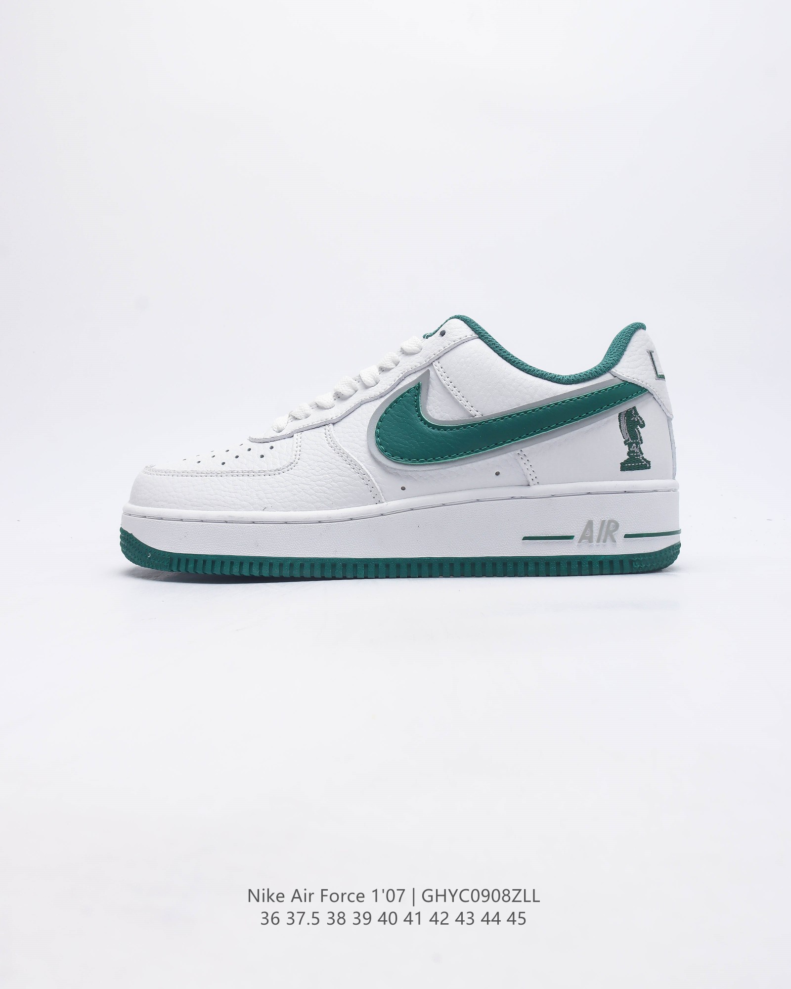 耐克 Nike Air Force 1 07 空军一号 Af 1 低帮百搭休闲运动板鞋 柔软 弹性十足的缓震性能和出色的中底设计 横跨复古与现代的外型结合 造就