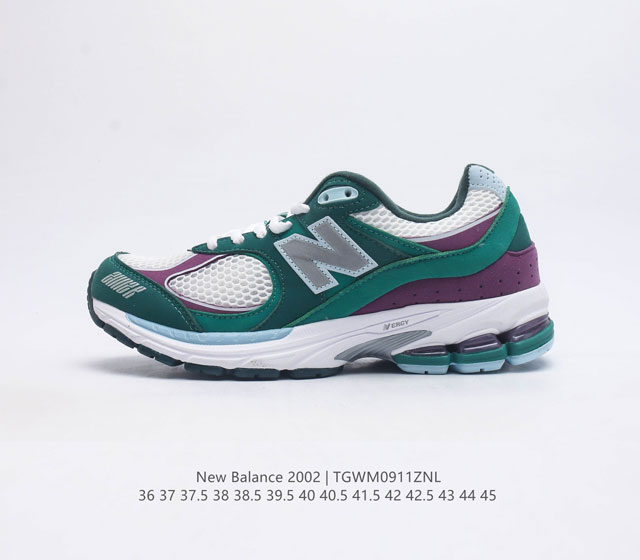 新百伦 New Balance 2002R 跑鞋 男女运动鞋 沿袭了面世之初的经典科技 以 Encap 中底配以升级版 N-Ergy 缓震物料 鞋面则采用特色的