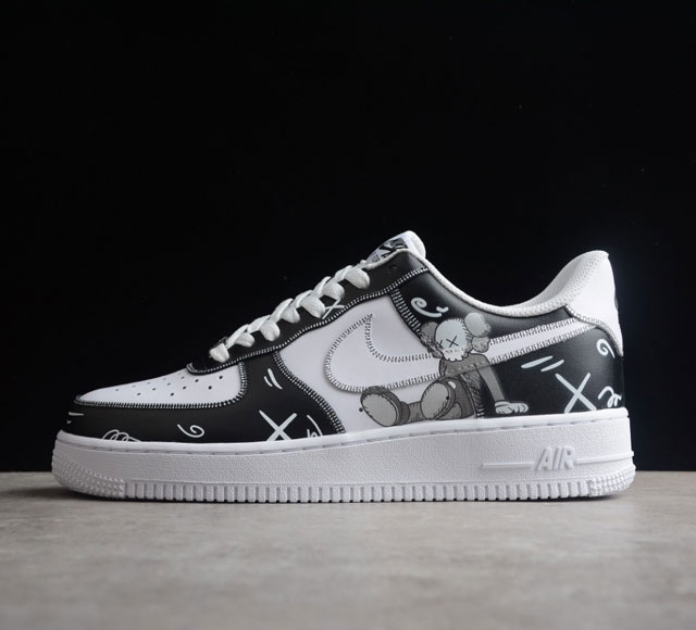 Kaws X Nk Air Force 1 07 Low 黑白小熊联名配色 空军一号低帮休闲板鞋 Cw2288-777 原楦头原纸板 打造纯正空军版型#专注外贸