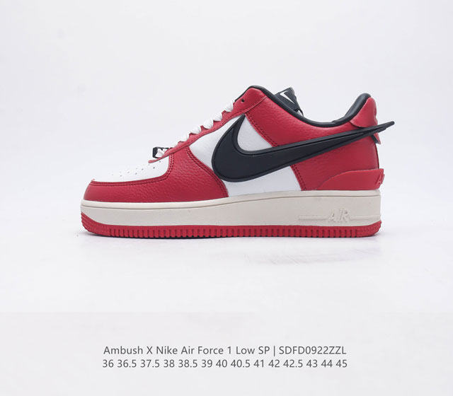 耐克 空军一号 Af1 低帮休闲板鞋 Ambush X Nk Air Force 1 07 Low Sp 空军一号联名 标志性的swoosh延伸至鞋跟之外 鞋舌