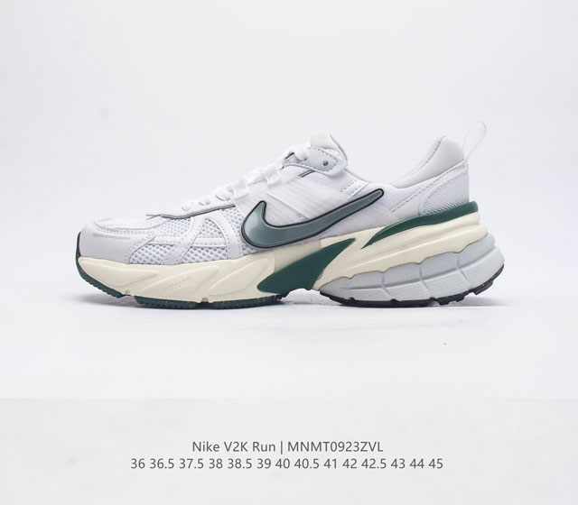 Nike 耐克 V2K Run 减震防滑 复古低帮跑步鞋 超火复古跑鞋 最近在时尚圈又掀起了一阵流行复古风 比如 Vomero 5 Nike Initiator