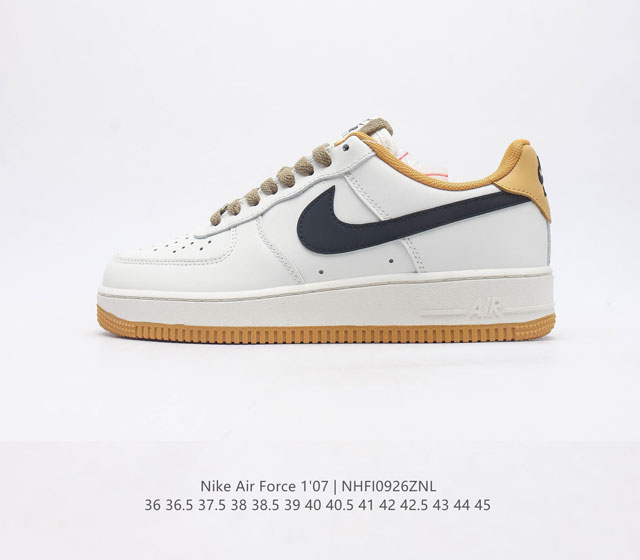 耐克 Nike Air Force 1 07空军一号经典篮球鞋休闲运动鞋 穿上 Air Force 1 07 运动鞋革新经典篮球鞋 助你踢踩跳跺 滑步旋转 自信