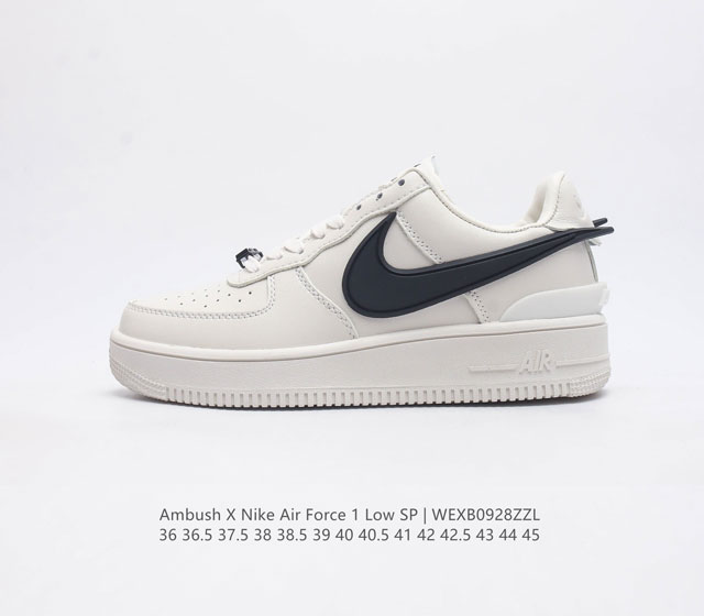 耐克 空军一号 Af1 低帮休闲板鞋 Ambush X Nk Air Force 1 07 Low Sp 空军一号联名 标志性的swoosh延伸至鞋跟之外 鞋舌 - 点击图像关闭