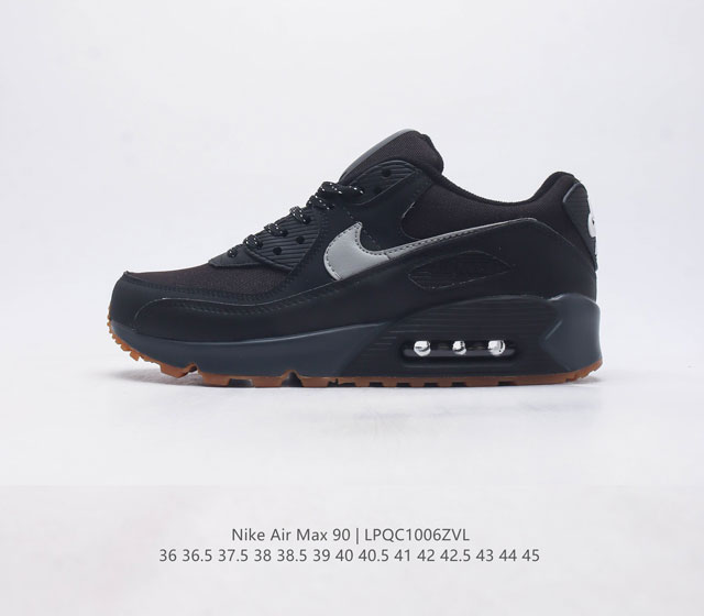 耐克 Nike Air Max 90 Prm 时尚复古运动鞋 穿着出来的不仅是舒适 而是休闲运动与时尚的相结合 它既可以当动运跑鞋来穿 也可以当休闲鞋来穿 无论