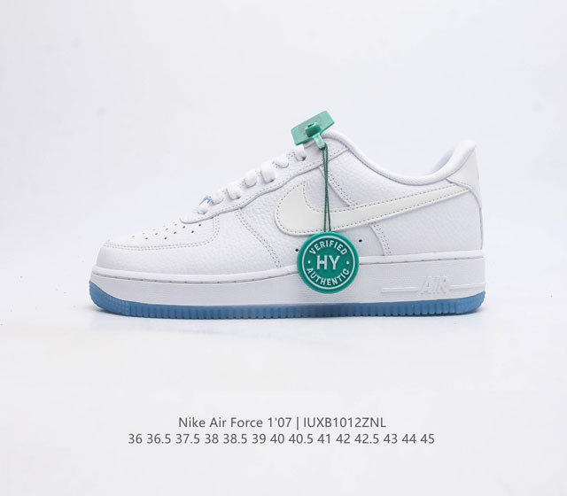 耐克 Nike Air Force 1 07空军一号 Af1经典篮球鞋 Af1 Af1 休闲运动板鞋 穿上 Air Force 1 07 运动鞋革新经典篮球鞋