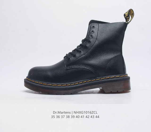 头层皮 荔枝纹 Dr Martens 马汀博士 男女鞋 采用硬质漆皮开边珠牛剖皮打造鞋面材质 厚实耐磨pvc原厂透明水晶橡胶大底 空补胶 零胶 工艺 真实拉帮线