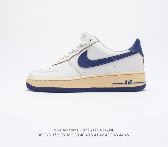 耐克 Nike Air Force 1 07空军一号经典篮球鞋休闲运动鞋 穿上 Air Force 1 07 运动鞋革新经典篮球鞋 助你踢踩跳跺 滑步旋转