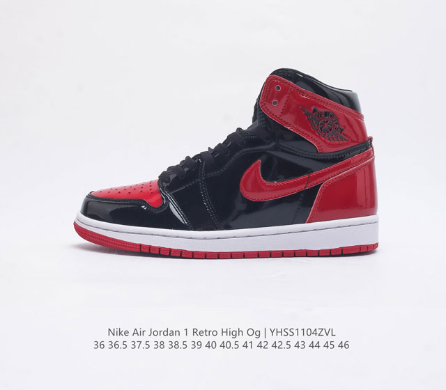 头层皮 耐克 Nike Air Jordan 1 Retro High Og 乔丹一代篮球鞋复刻运动鞋 皮面高帮板鞋的设计灵感源自运动夹克 带你重温入选球队时