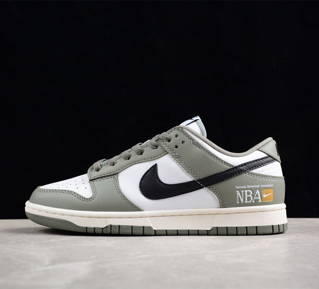 Nk Sb Dunk Low Sb低帮休闲板鞋fz4624-001 尺码 36 36.5 37.5 38 38.5 39 40 40.5 41 42 42.5