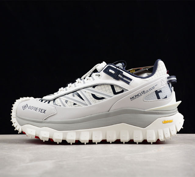 Moncler 盟可睐 蒙口 Trailgrip Gtx 抗撕裂材质 山地户外鞋 鞋身采用cordura防撕裂尼龙 Gore-Tex防水材质 中底内置全掌碳板