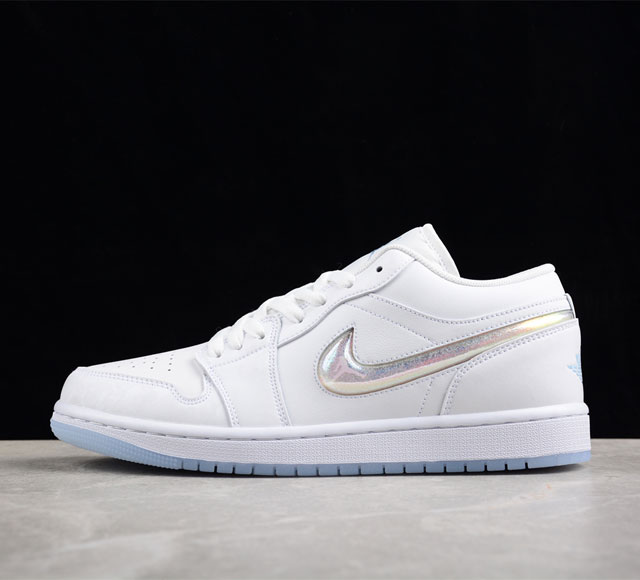 Air Jordan 1 Low Aj1 乔1星空流沙 低帮文化休闲板鞋 Fq9112-100 透明的swoosh标志 如同冰晶般的透明度 不仅提升了鞋子的整体