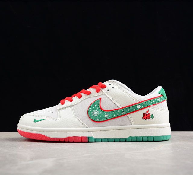 Nk Sb Dunk Low Un联名-圣诞节 周年高端定制 低帮休闲板鞋 Xb5181-318 尺码 36 36.5 37.5 38 38.5 39 40 4