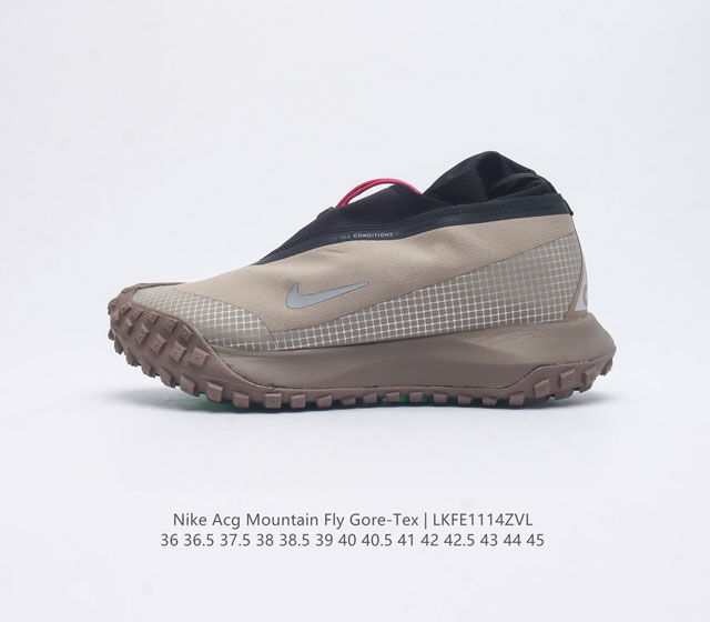 耐克 Nike Acg Mountain Fly Low Gtx Se 男女子运动鞋户外登山徒步鞋 采用匠心设计 打造耐穿迅疾风格 让你在沙漠 峡谷和深山中探险