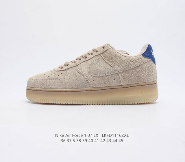 耐克 Nike Air Force 1 07 空军一号 Af1 低帮百搭休闲运动板鞋 柔软 弹性十足的缓震性能和出色的中底设计 横跨复古与现代的外型结合 造就出