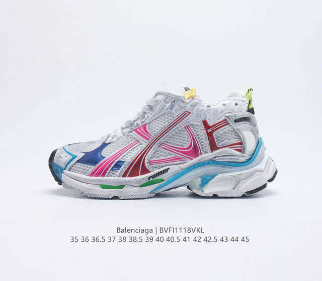 纯原巴黎世家 Balenciaga 巴黎世家runner运动鞋 不含皮运动鞋 网布材质 磨损效果 鞋头边缘印有尺码 背面浮印尺码 外侧印有跑者徽标 鞋舌刺绣ba