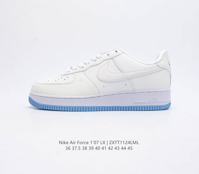 耐克 Nike Air Force 1 07 空军一号低帮百搭休闲运动板鞋 柔软 弹性十足的缓震性能和出色的中底设计 横跨复古与现代的外型结合 造就出风靡全球三