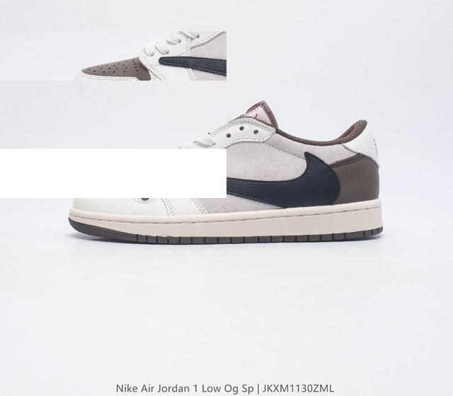 乔丹 Air Jordan 1 Low 三方联名倒钩 性价比原盒出货 全新的三方联名低帮倒钩鞋面延续了黑脚趾设计 整双鞋以全荔枝皮打造 腰身搭配黑色 倒勾 再点