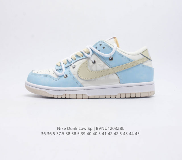 公司级 耐克 Nike Dunk Low 运动鞋复古解构绑带滑板鞋 作为 80 年代经典篮球鞋款 起初专为硬木球场打造 后来成为席卷街头的时尚标杆 现以经典细节