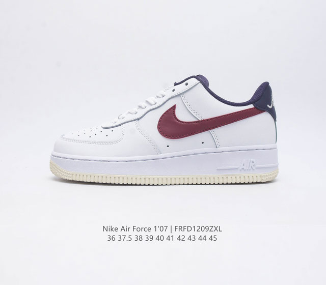 头层皮 耐克 Nike Air Force 1 07 空军一号af1 低帮百搭休闲运动板鞋 柔软 弹性十足的缓震性能和出色的中底设计 横跨复古与现代的外型结合