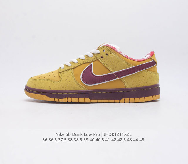 真标 耐克 Nike Sb Dunk Low Pro 男 女滑板鞋 经典复古运动鞋 采用低帮设计 塑就经典 Dunk 风格 鞋垫后跟搭载 Zoom Air 气垫