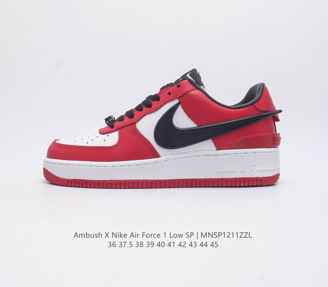 耐克 空军一号 Af1 低帮休闲运动板鞋 Ambush X Nk Air Force 1 07 Low Sp 空军一号联名 标志性的swoosh延伸至鞋跟之外