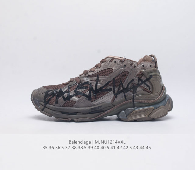 巴黎世家 Balenciaga 巴黎世家runner老爹鞋舒适运动慢跑鞋 不含皮运动鞋 网布材质 磨损效果 鞋头边缘印有尺码 背面浮印尺码 外侧印有跑者徽标 鞋