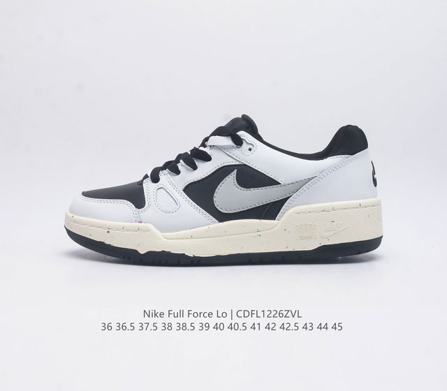 耐克 Nike 全新鞋型 来了 Nike Full Force Low 时尚复古运动板鞋 复古气质爆棚 近年来复古风的兴起 众多品牌纷纷推出自己的全新鞋款 势必