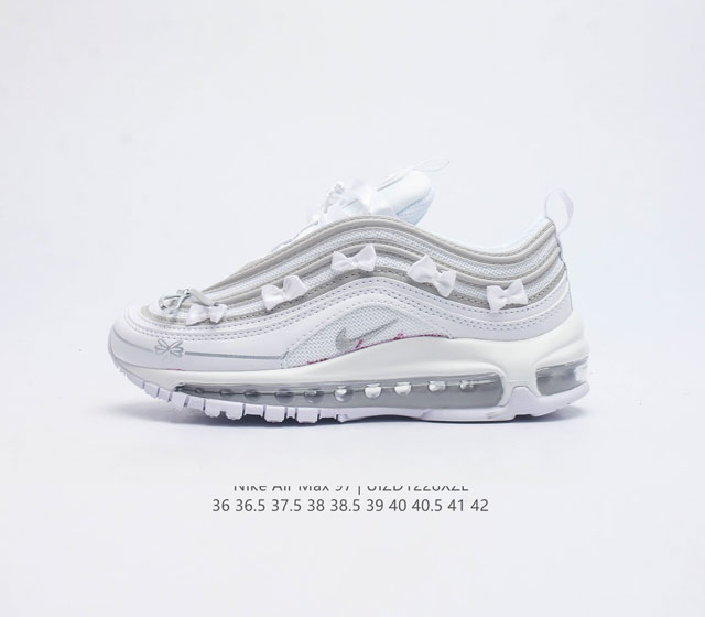 公司级 耐克nike休闲鞋 经典 气垫 Air Max 97 子弹气垫低帮运动鞋 Air Max '97 运动跑鞋以流线型鞋身和卓越科技为热爱运动的你造就全方位