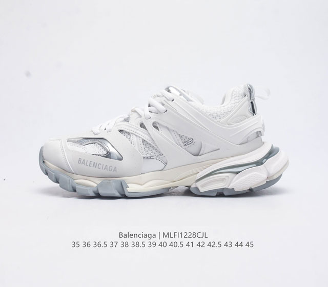 公司级巴黎世家 Balenciaga 巴黎世家runner运动鞋 不含皮运动鞋 网布材质 磨损效果 鞋头边缘印有尺码 背面浮印尺码 外侧印有跑者徽标 鞋舌刺绣b