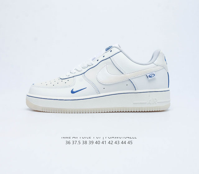 耐克 Nike Air Force 1 07 空军一号低帮百搭休闲运动鞋 厚底增高板鞋 柔软 弹性十足的缓震性能和出色的中底设计 横跨复古与现代的外型结合 造就